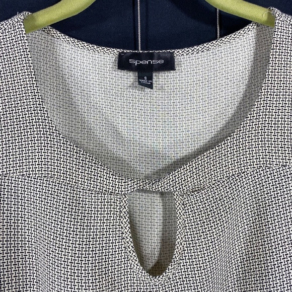 Spense Blouse - Picture 3 of 6